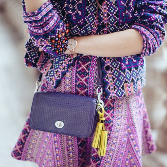 🦋Handbags🦋 - Picture 2 of 3